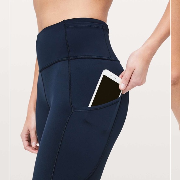 Lululemon Fast and Free 7/8 Tight Leggings 2 - Picture 3 of 10